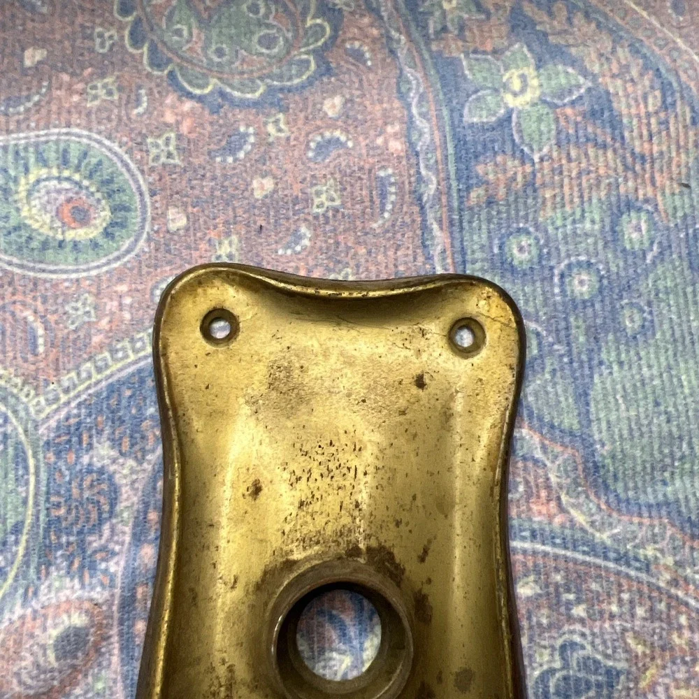 Set Of 2 Antique Victorian Brass Door Knob Backplates Keyhole Cast - Picture 10 of 10